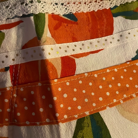 Handmade “Feelin Peachy” Apron 🍑 - Picture 2 of 12